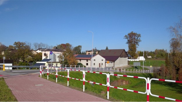 Powiększ:
